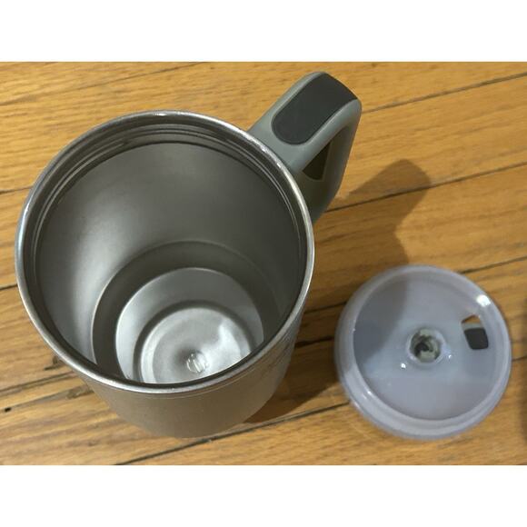 Stanley 40 oz Quencher H2.0 Flowstate Tumbler in Olive Green - Picture 6 of 7